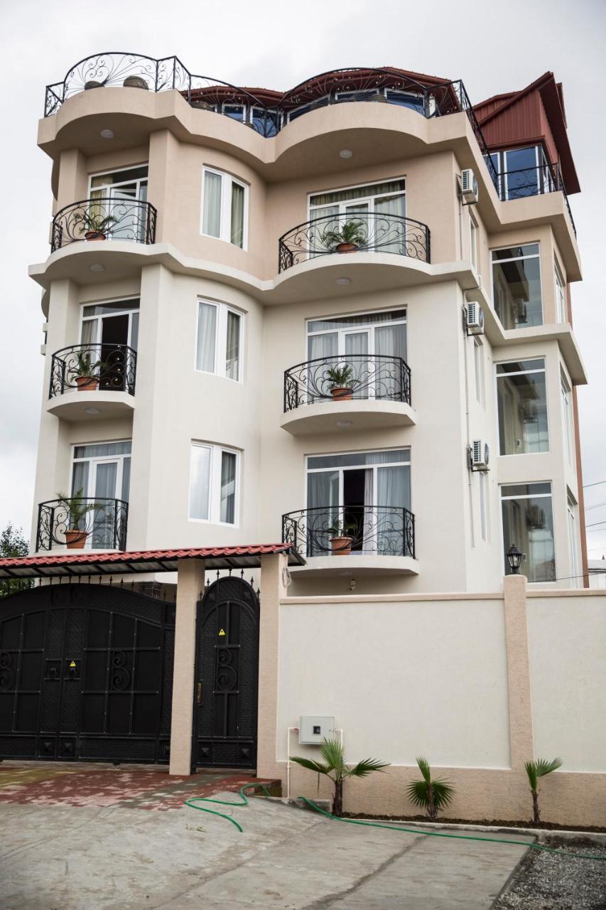 Hotel Maria Batumi Exterior photo
