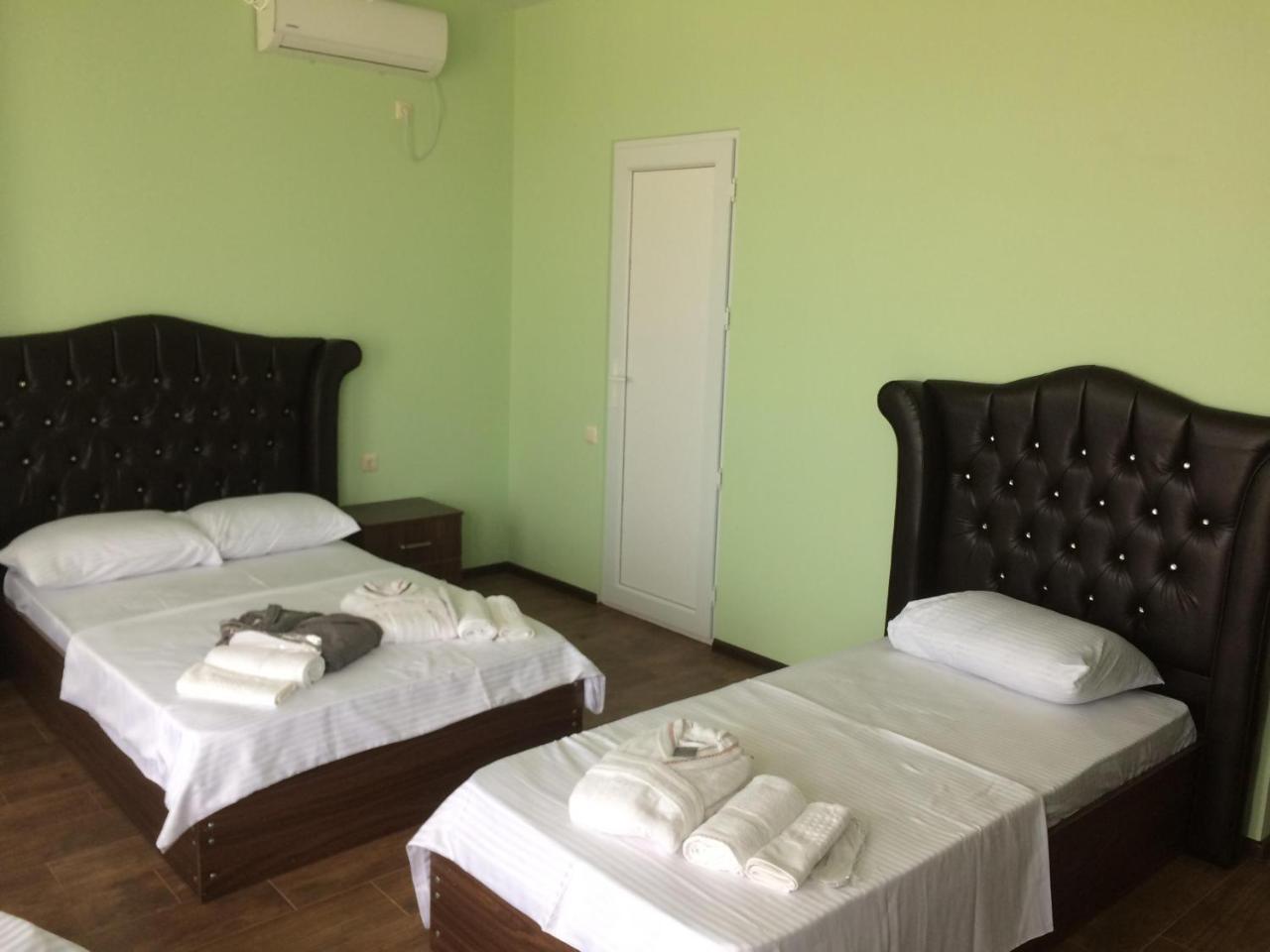 Hotel Maria Batumi Exterior photo